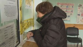 „Ще се оправим някак“: Пенсионерка за първи път пипна евробанкноти