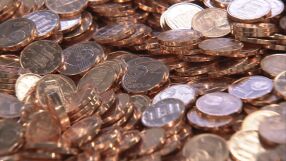 Заради откази: Клиенти на банки търсят алтернативи къде да обменят монети