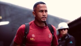 Новият в ЦСКА събирал пари за тренировки от... томболи (ВИДЕО)