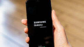 Кой телефон Samsung Galaxy e най-добре да купите?