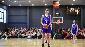 Пини Гершон извика внук на европейска шампионка с Левски Спартак