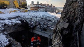 Великобритания отпуска 20 млн. паунда за ток и отопление в Украйна. Енергийната криза се задълбочава