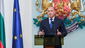 Световните агенции за оставката на Радев: Това е заявка за участие в парламентарните избори