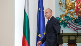 Оставката на президента Румен Радев е депозирана в Конституционния съд