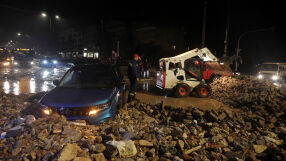 Мощна буря в Гърция уби двама души и нанесе сериозни щети (ВИДЕО)