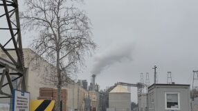 Високо напрежение във Велико Търново: РИОСВ спря завода, а преди това съдът спря затварянето му