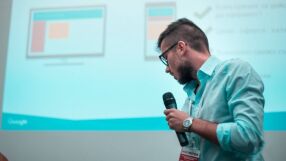 Здравословно партньорство между бизнес и маркетинг агенция