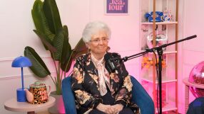 След 40 години без секс: 73-годишна баба стана компаньонка (ВИДЕО)