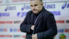 Президентът на щангите излезе в болничен в ключов момент