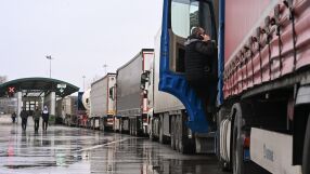 Сръбските превозвачи са блокирали 20 гранични пункта (СНИМКИ)