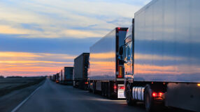 Превозвачите в Черна гора прекратиха блокадата по границите