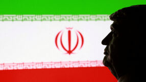 Какво може да се случи, ако САЩ ударят Иран? Седем сценария