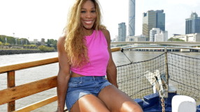 Нощната разходка на Серина Уилямс приключи с тенис мач с непознати (ВИДЕО) 