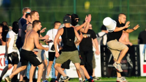 Немско-английско меле на контрола в Австрия (ВИДЕО)