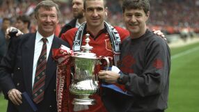 Кантона е най-добрият футболист във Висшата лига за 90-те