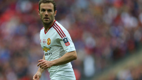 Манчестър Юнайтед може да включи Мата в сделката за Погба