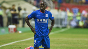 Демба Ба: Нямам намерение да приключвам с футбола (ВИДЕО) 