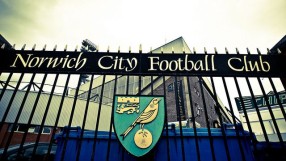 Втородивизионен английски отбор ще играе по пижами (СНИМКИ)