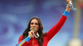 Елена Исинбаева пропуска игрите в Рио