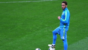 Хакан Чалханоглу премина в 