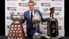 Конър Макдейвид стана най-скъпоплатеният играч в НХЛ