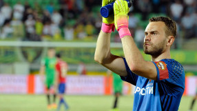 Голямото чакане приключи! Акинфеев записа суха мрежа след 11 години