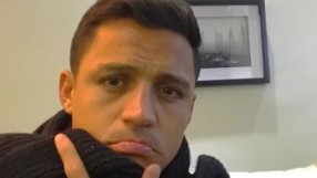 Венгер прати доктор на Санчес, за да успокои феновете