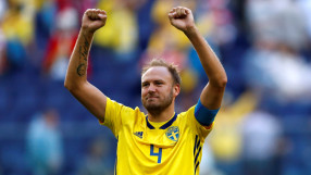 Професионалист или лош баща? Шведският капитан пропусна раждането на детето си