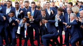 Макрон: Не забравяйте корените си!