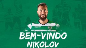 Николай Николов подписа със 