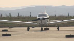 Самолет е катастрофирал в Северна Сърбия, единият пилот умира на място 