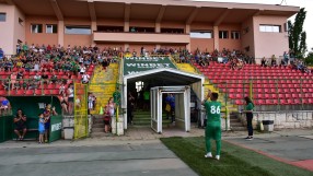 Божинов изпусна дузпа при завръщането си в 