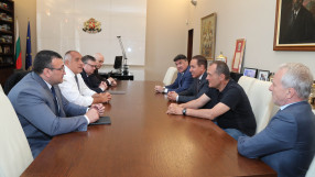 Футболните босове говориха с Борисов не за ТВ правата, а за феърплея (ВИДЕО)