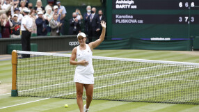 Само на 25: Световната номер 1 в тениса обяви края на кариерата си