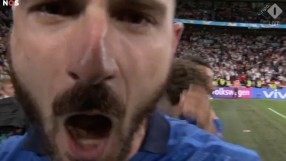 Бонучи крещи: Купата идва в Рим! (ВИДЕО)