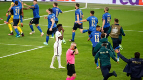 Киелини направил заклинание преди пропуска на Сака (ВИДЕО)