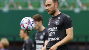 Ериксен се разбра с 