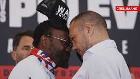 Официалният кантар преди мача Пулев - Чисора 