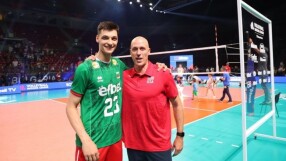 Алекс Николов преминава в италианския шампион