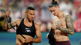 Новата звезда на Клоп с личен преводач по време на тренировки