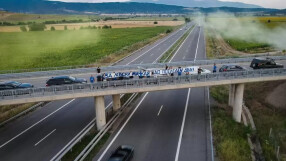 Фенове изненадаха 