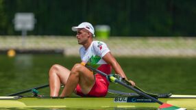 Емил Нейков на полуфинал на световното