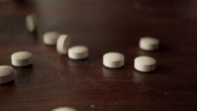 Мъж и жена са задържани за разпространение на фентанил 