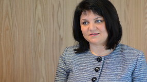 Българите плащат с карти все по-често*