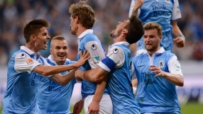 Мюнхен 1860 се спаси от изпадане след инфарктен мач (ВИДЕО)