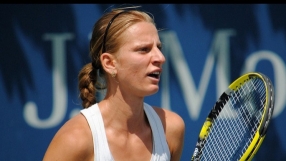 Сесил Каратанчева с победа в Чарлстън