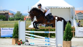 Сериозен награден фонд изкушава участниците в лигата по прескачане на препятствия в Божурище