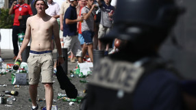 Забраняват алкохола около стадионите и фен зоните във Франция 