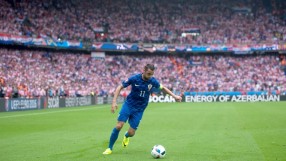 Дарио Сърна напусна лагера на хърватите заради семейна трагедия