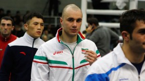 Симеон Чамов със силен старт на олимпийската квалификация в Баку